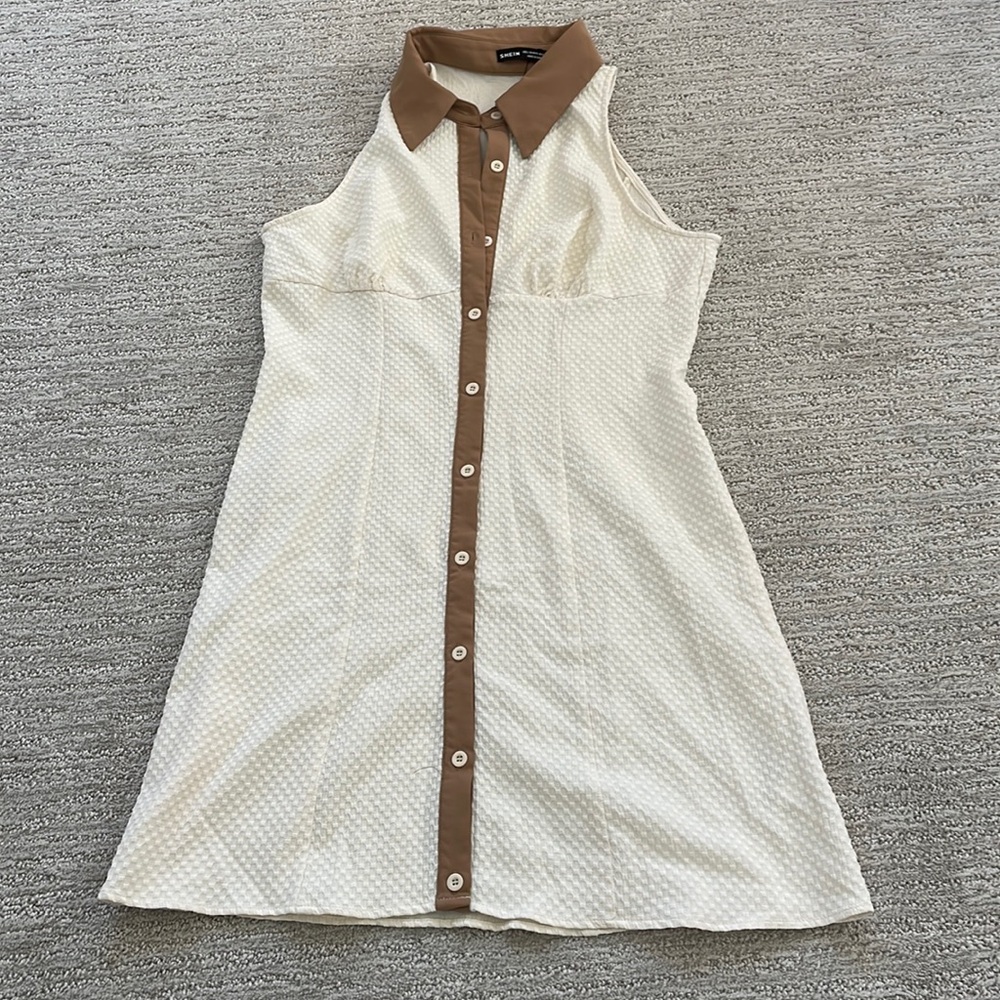 SHEIN Short Sleeve Collared Dress